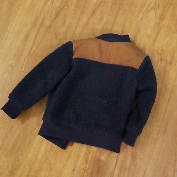 Jacket - Picture 4 of 4